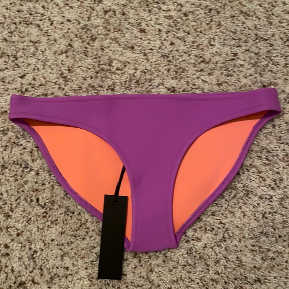 Triangl purple neoprene swimsuit bottoms size Medium